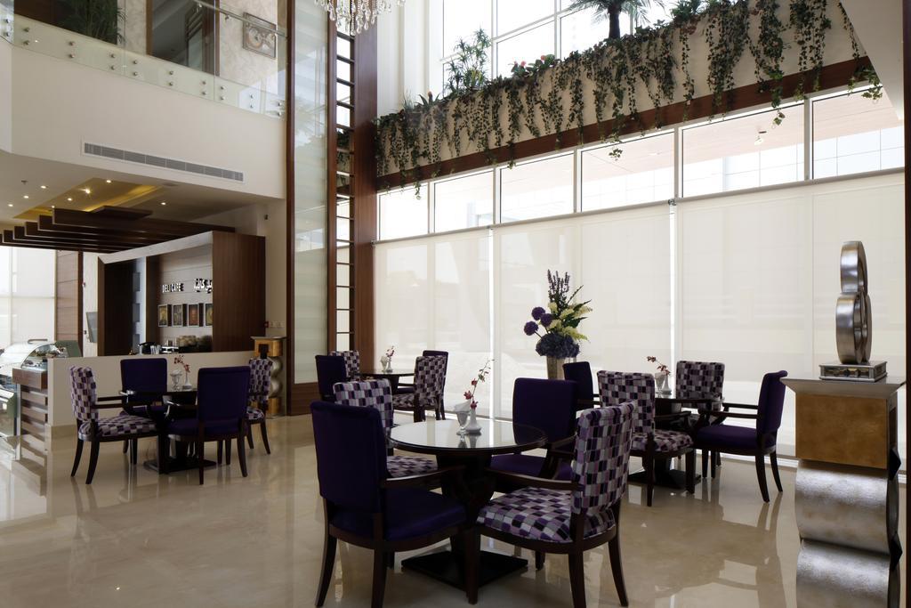 Intour Al Sahafa Hotel Riadh Exterior foto
